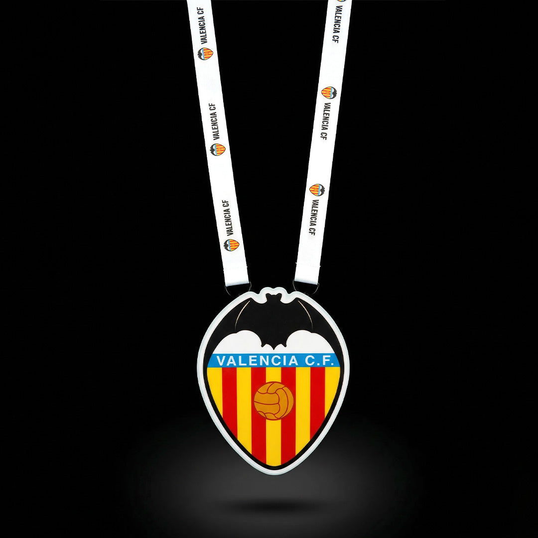 Neck hanging luminous crest - VALENCIA CF