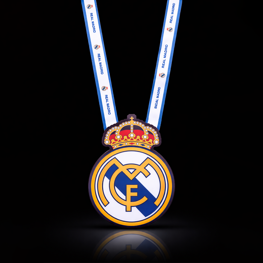 Official neck hanging luminous crest  - REAL MADRID