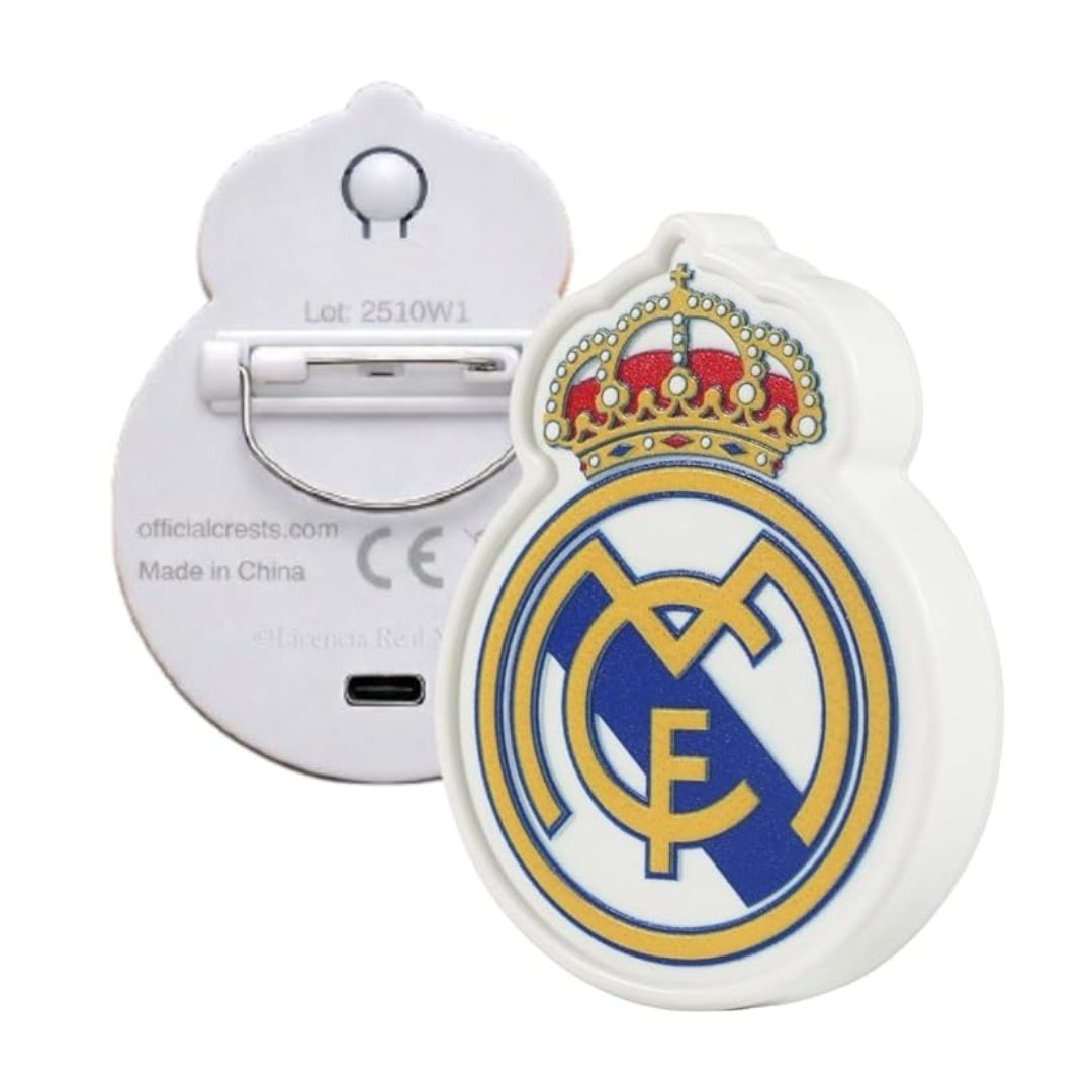 Vista frontal y trasera del escudo oficial iluminado del Real Madrid CF de Official Crests 